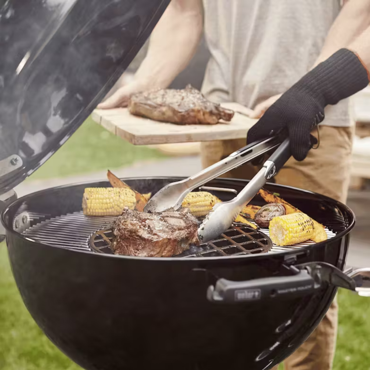 شواية فحم ويبر ماستر-تاتش® جي بي إس بريميوم إي-5770، 57 سم