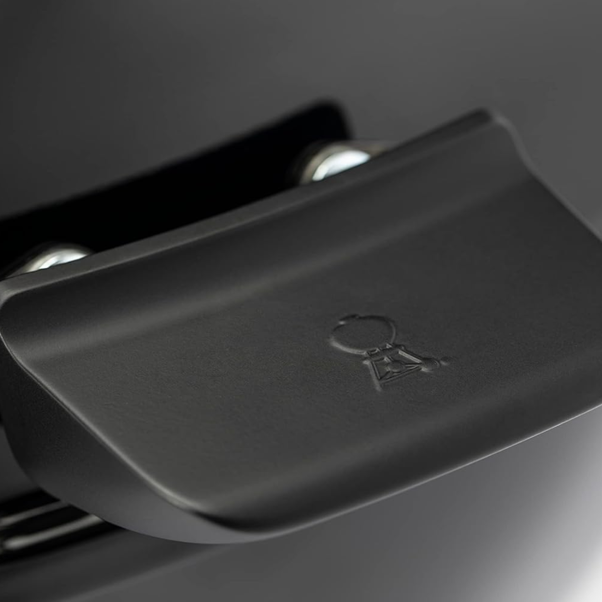 شواية فحم Weber MasterTouch GBS Premium SE E-5775، مقاس 57 سم